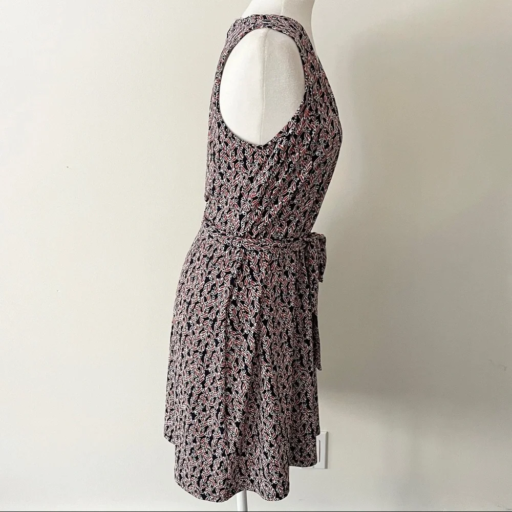 LOFT Outlet | Petite Floral Print Faux Wrap Tie Waist Dress *NWT* - Picture 5 of 12